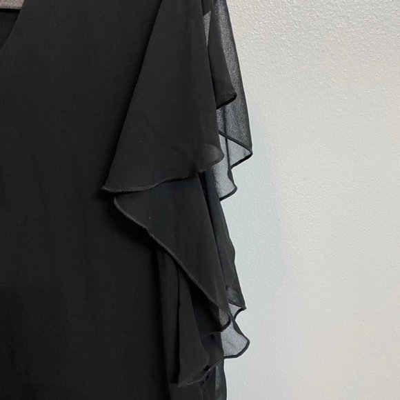 3 medium black blouses - Picture 5 of 11